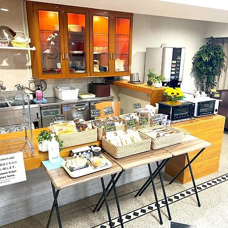Business Inn Sennichimae Hotel Осака Екстер'єр фото