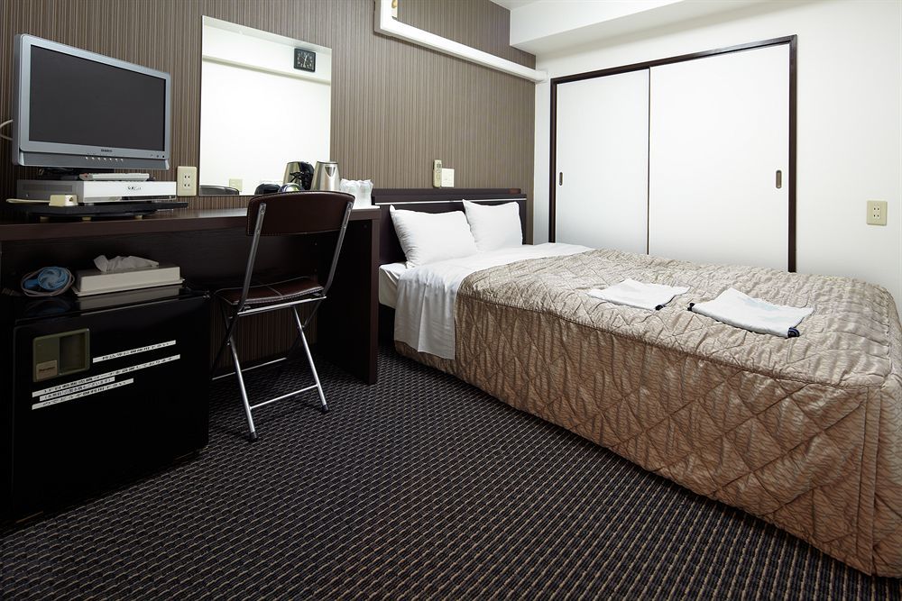 Business Inn Sennichimae Hotel Осака Екстер'єр фото